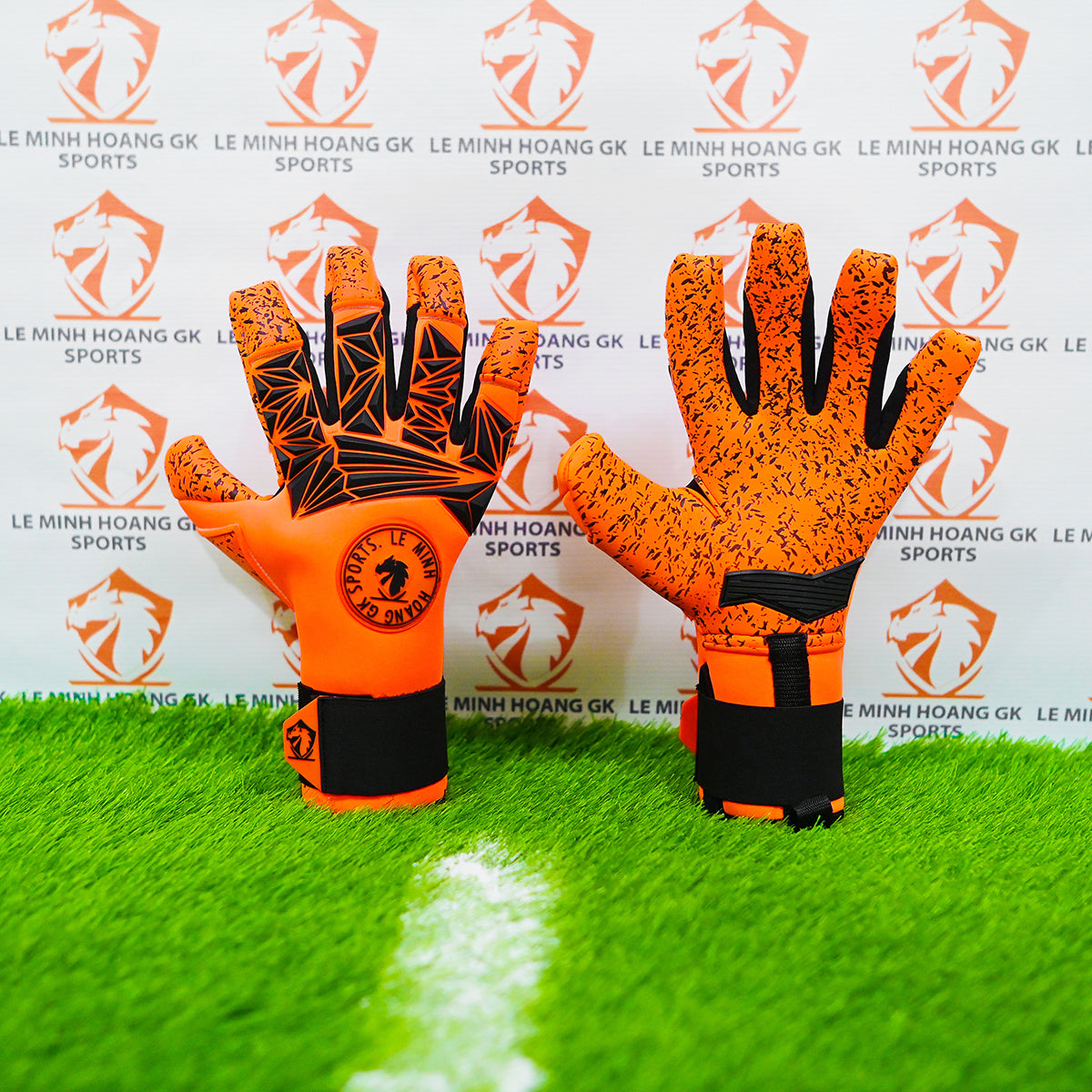 Grace Goalkeeper Gloves – Elegance Meets Elite Performance
