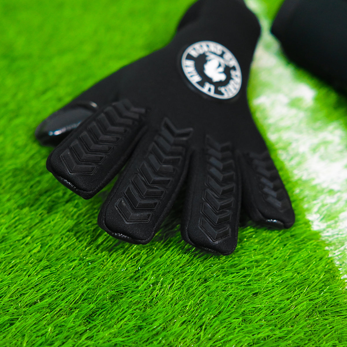 Black Night Goalkeeper Gloves Dark Style, Deadly Grip